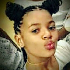 Meet your Posher, Mandy